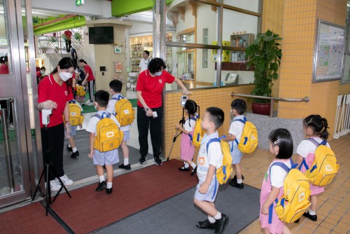 幼稚園開學日